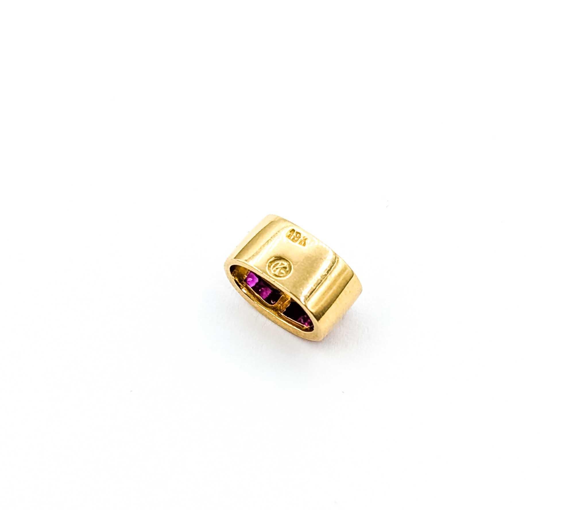 De las mujeres Colgante de Rubí Vibrante en Oro Amarillo de 18k en venta