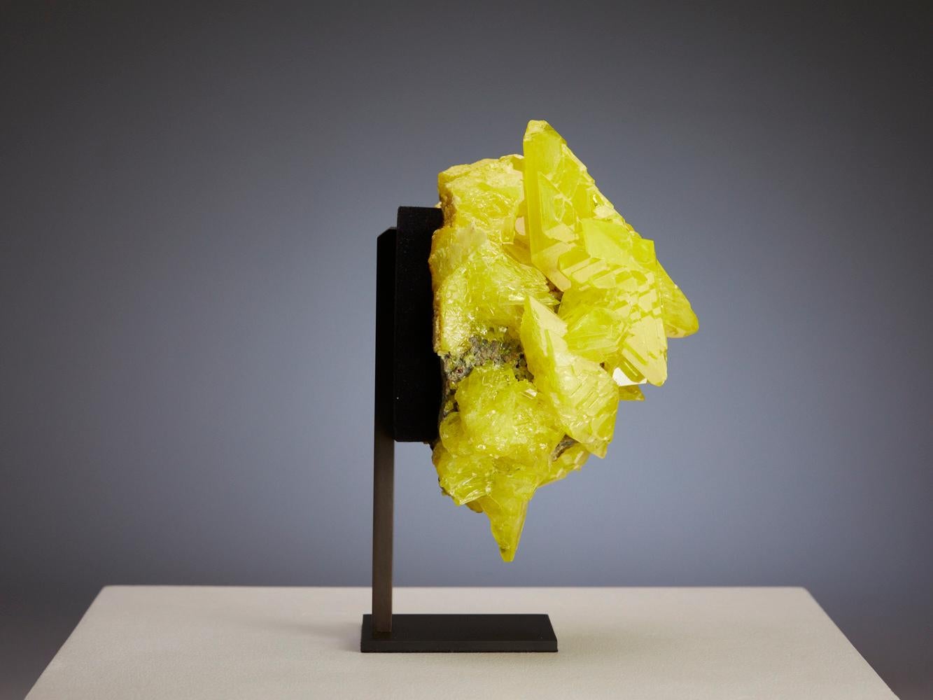 Italiano Specimen di cristallo di zolfo vibrante