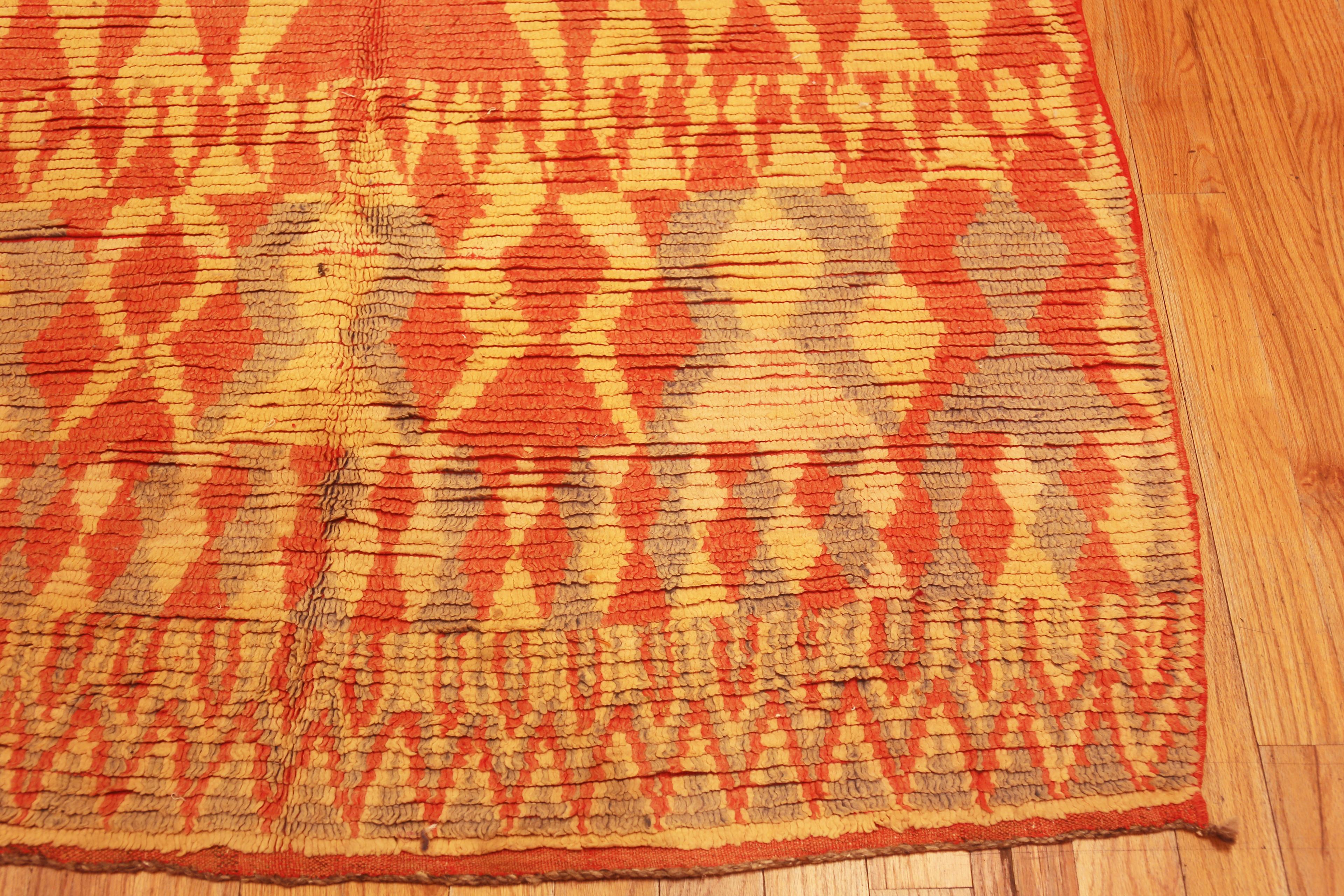 Vibrant Tribal Vintage Moroccan Azilal Rug 5'3