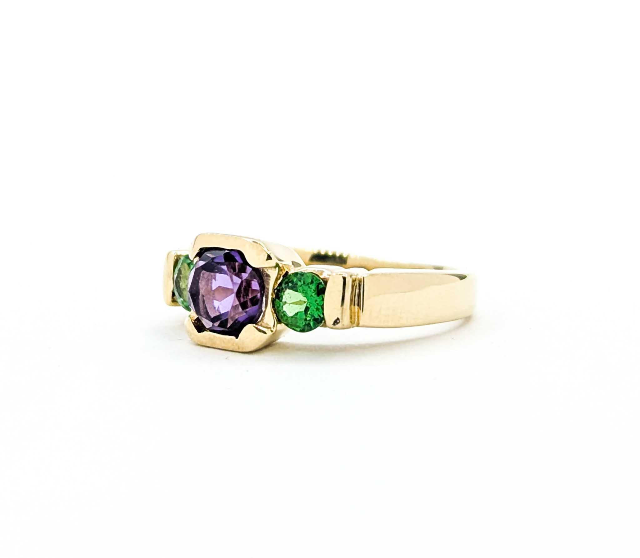 Contemporary Vibrant Vintage Amethyst & Tsavorite Garnet Ring in 14k Yellow Gold For Sale