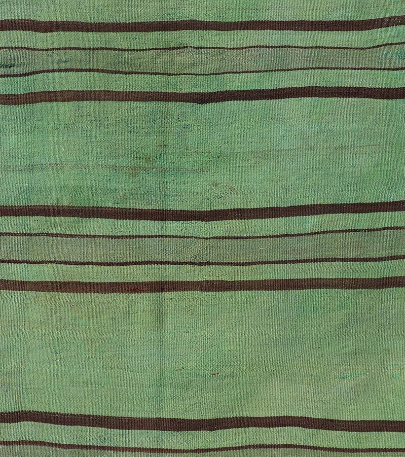 XX secolo Vibrante runner kilim turco vintage a strisce verdi e marroni 2'9 x 12'1 in vendita