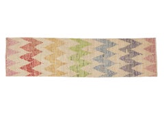 Vibrante Corredor Turco Vintage: Delicia de arco iris