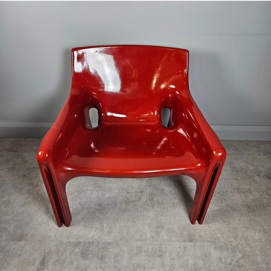 Italian Vicario chair by Vico Magistretti for Artemide For Sale
