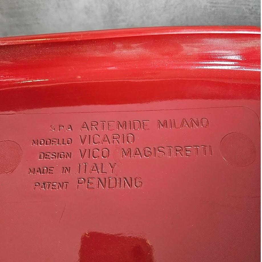 Late 20th Century Vicario chair by Vico Magistretti for Artemide For Sale
