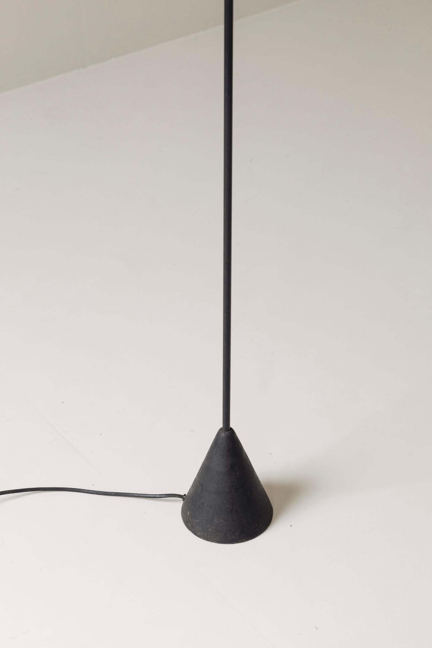 Lampadaire 'Vice Versa' de Carl Auböck produit par ASEA en Suède, années 1950. en vente 3