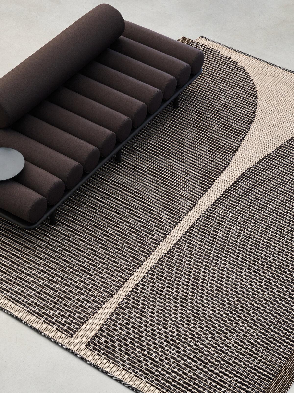 Indian VICE VERSA handmade rug by Chiara Andreatti - Gran Salotto by Duplex For Sale