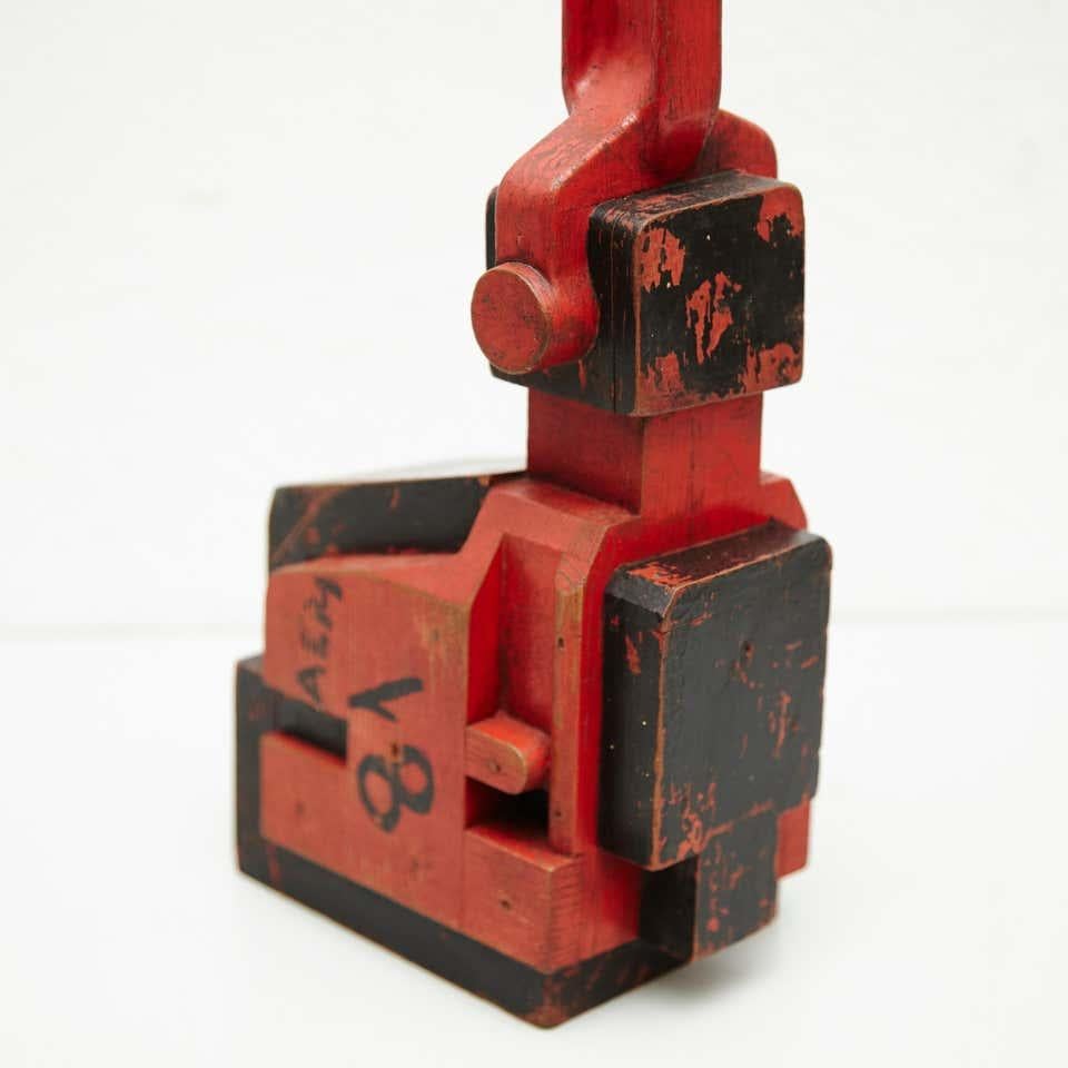 Vicenç Orsolà Skulptur Freie Komposition AEM-81 Rot Schwarz Holz (Moderne) im Angebot