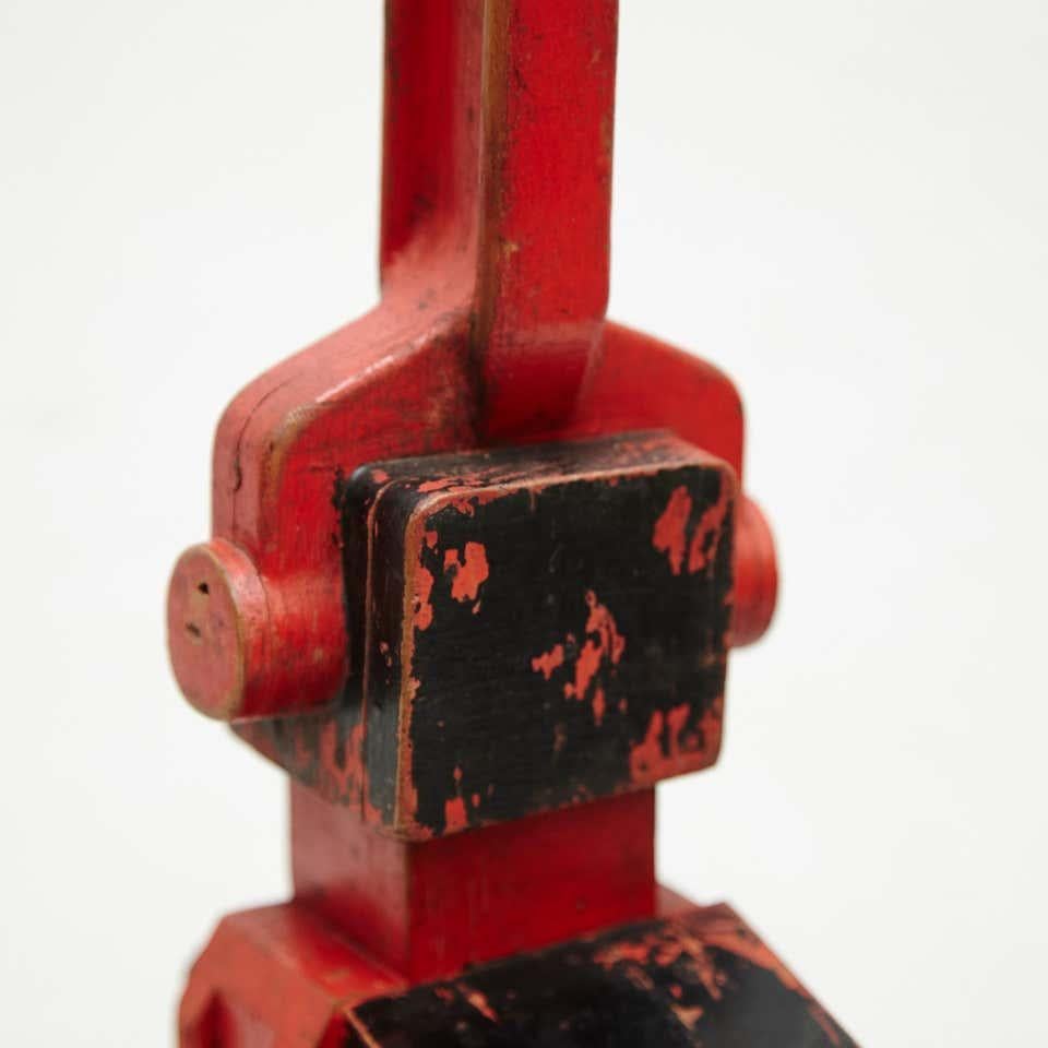 Vicenç Orsolà Skulptur Freie Komposition AEM-81 Rot Schwarz Holz im Angebot 1