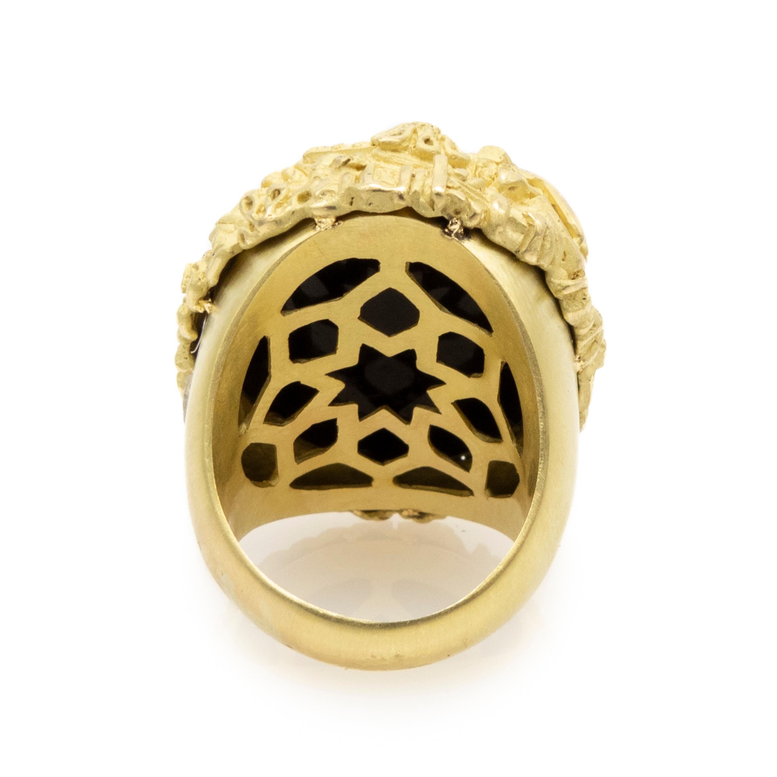 Modern Vicente Gracia 18k Gold Cocktail Dome Ring Micro Mosaic Ruins Roman Temple  For Sale