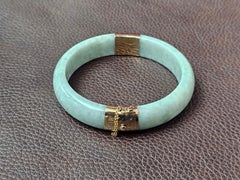 Viceroy's Circular Burmese A-Jade Bangle Bracelet (with 14K Yellow Gold)