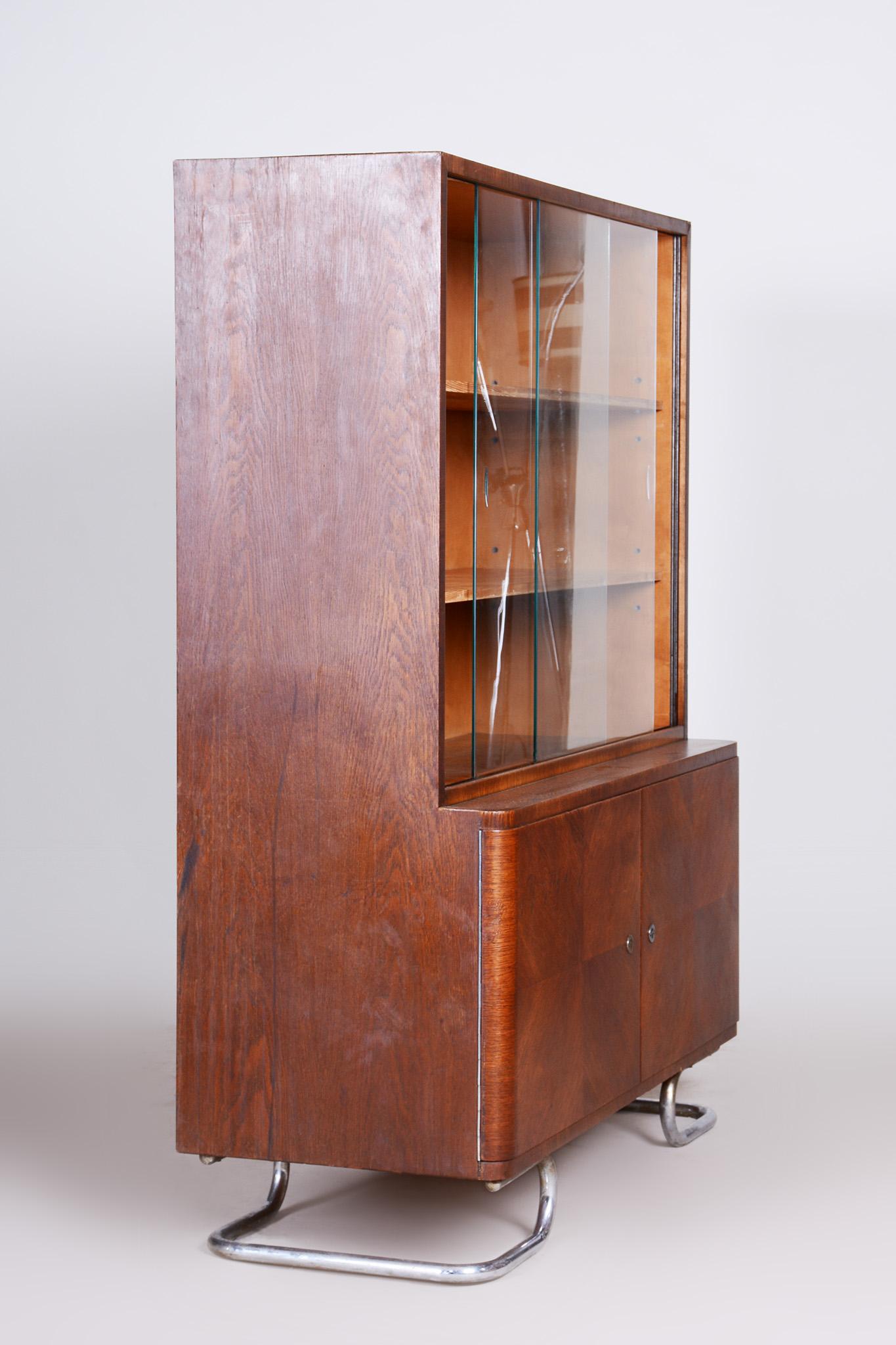 Vichr a Spol Art Deco Bookcase Made in 1930s Czechia For Sale 9