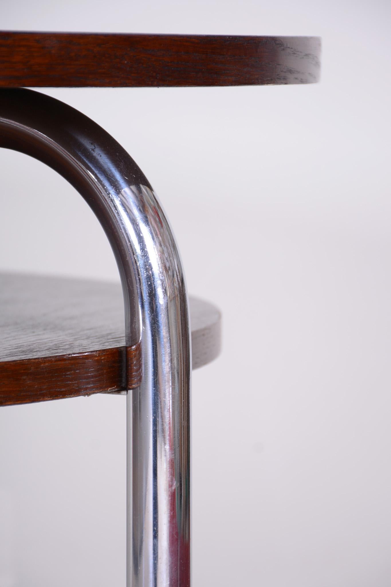 Tchèque Table Vichr & Co fabriquée en République tchèque dans les années 1930, état d'origine en vente