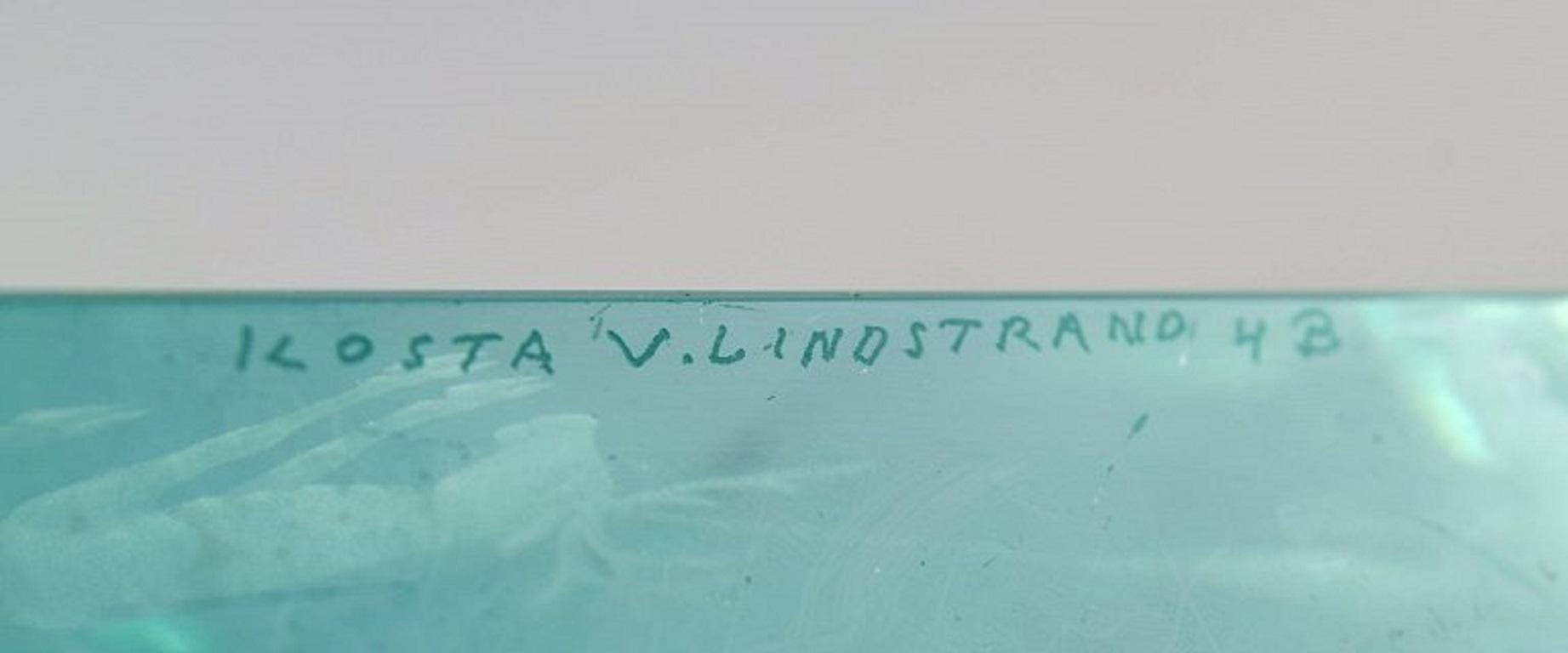 Vicke Lindstrand for Kosta Boda. Unique Glass Block, 1960s For Sale 1