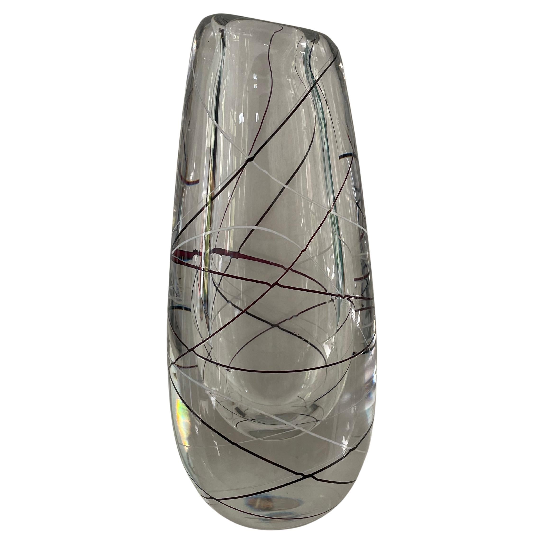 Vicke Lindstrand per Kosta Boda - Vaso in vetro artistico The Modern Scandinavian, Svezia, 19