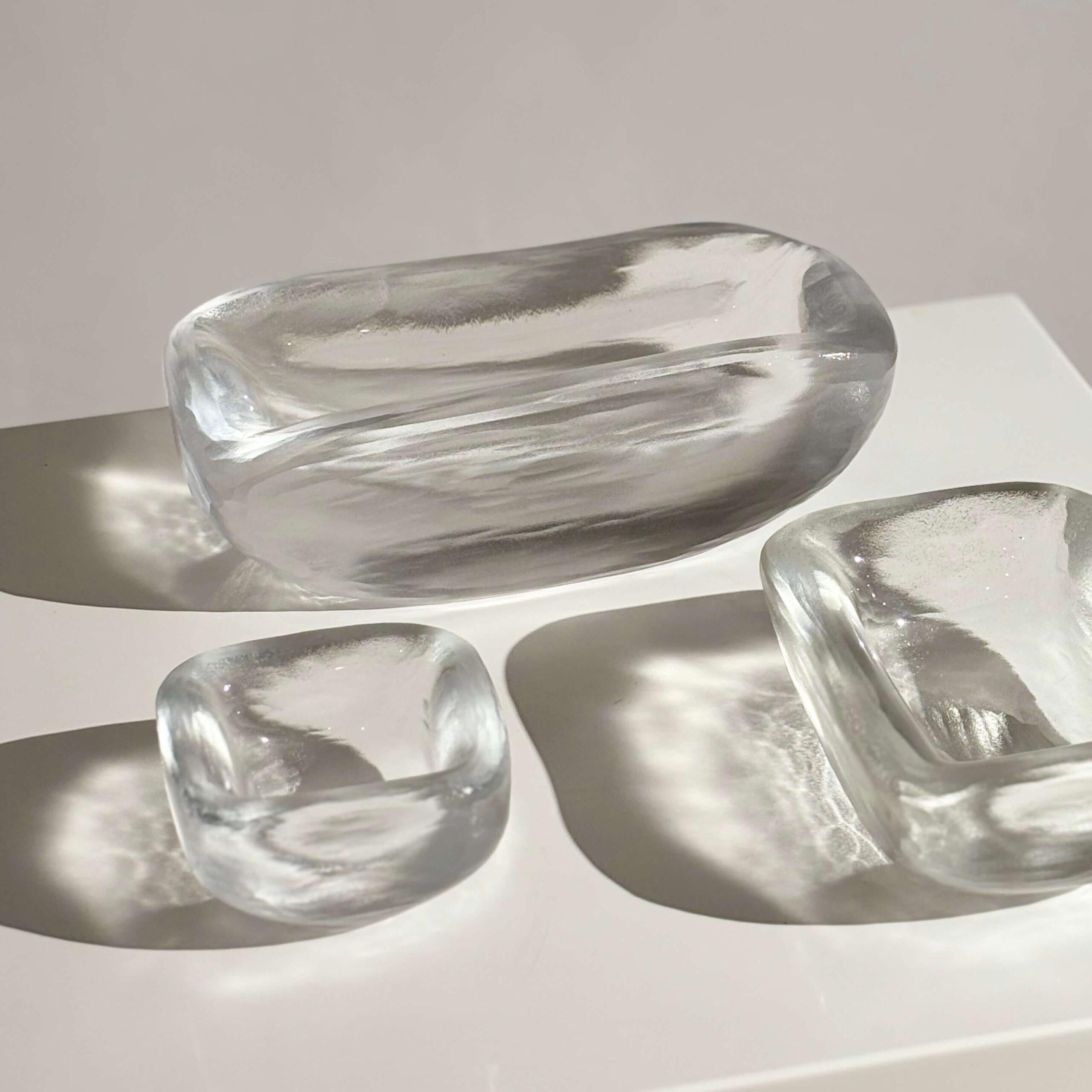Vicke Lindstrand for Orrefors Carved Glass Bowls In Good Condition For Sale In Long Island City, NY