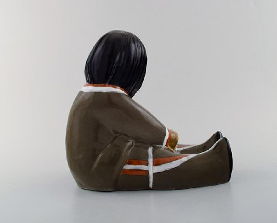 Vicke Lindstrand for Upsala-Ekeby.
Ceramic figure, Greenlandic girl.
Signed.
In perfect condition.
Measures: 24 x 22 cm.