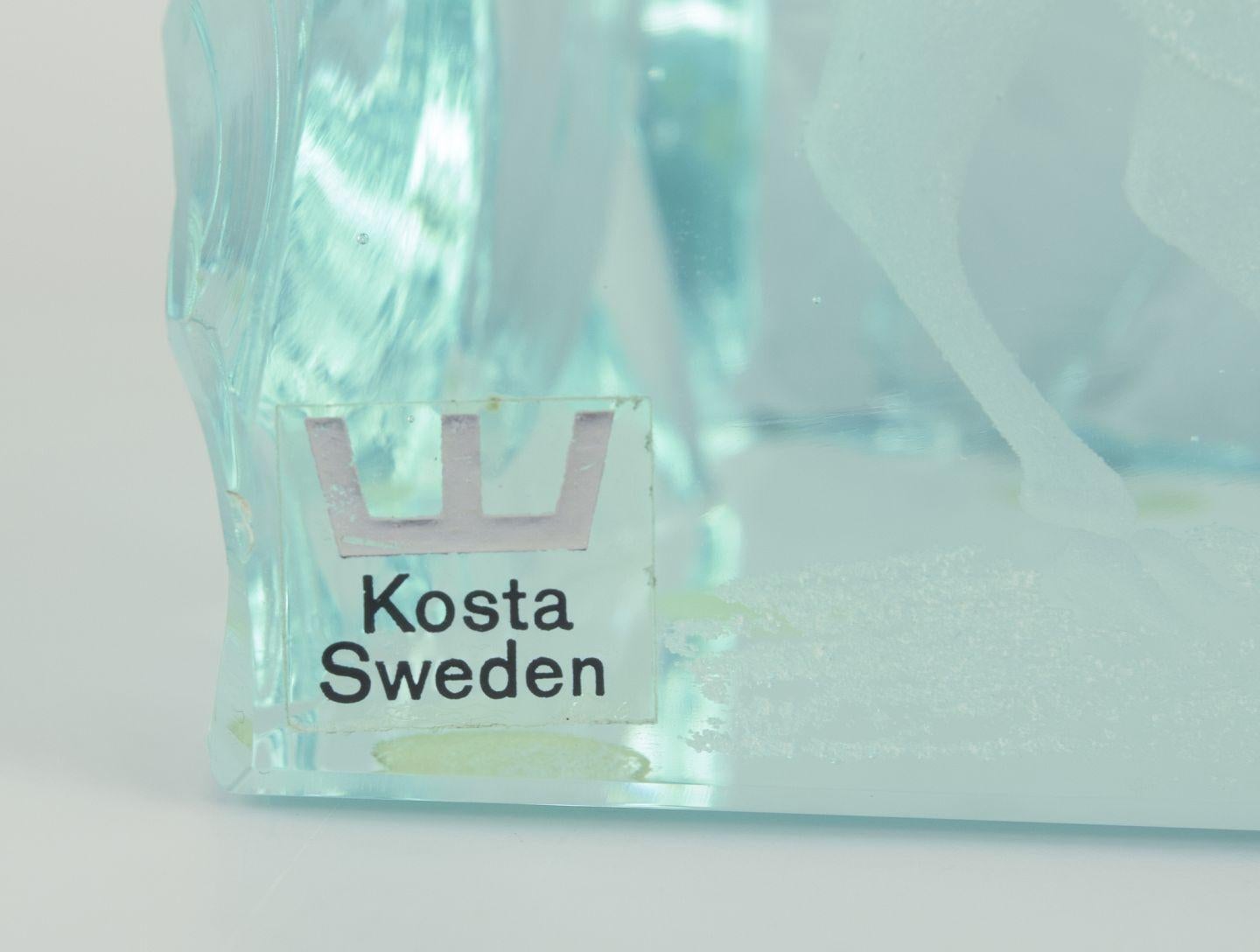 Vetro artistico Vicke Lindstrand, Kosta Boda. Grande scultura in vetro artistico. A forma di blocco di ghiaccio. in vendita