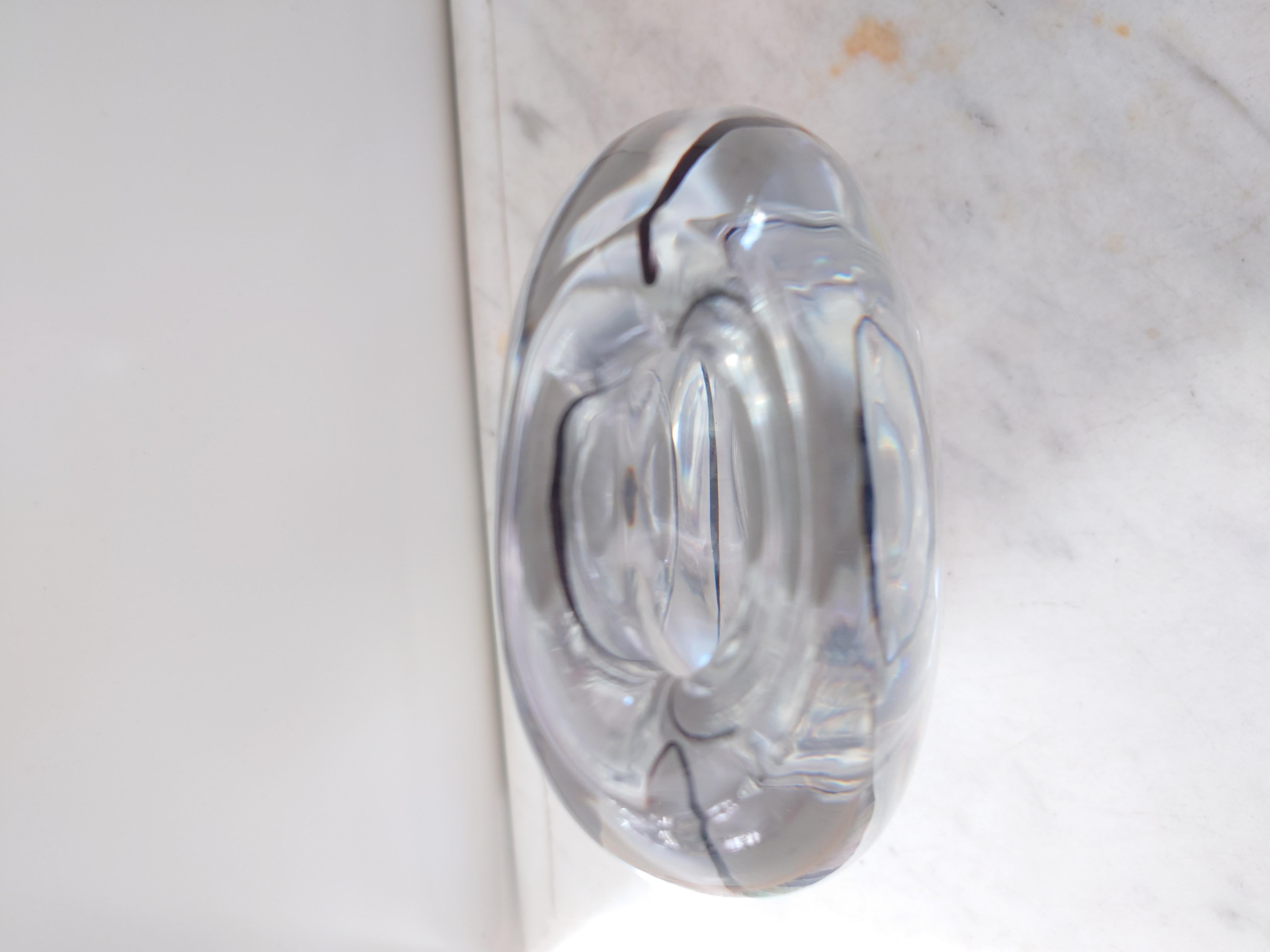 Skandinavische moderne Glasvase von Vicke Lindstrand Kosta KONTUR, skandinavisch-modern  1950s (Mitte des 20. Jahrhunderts) im Angebot