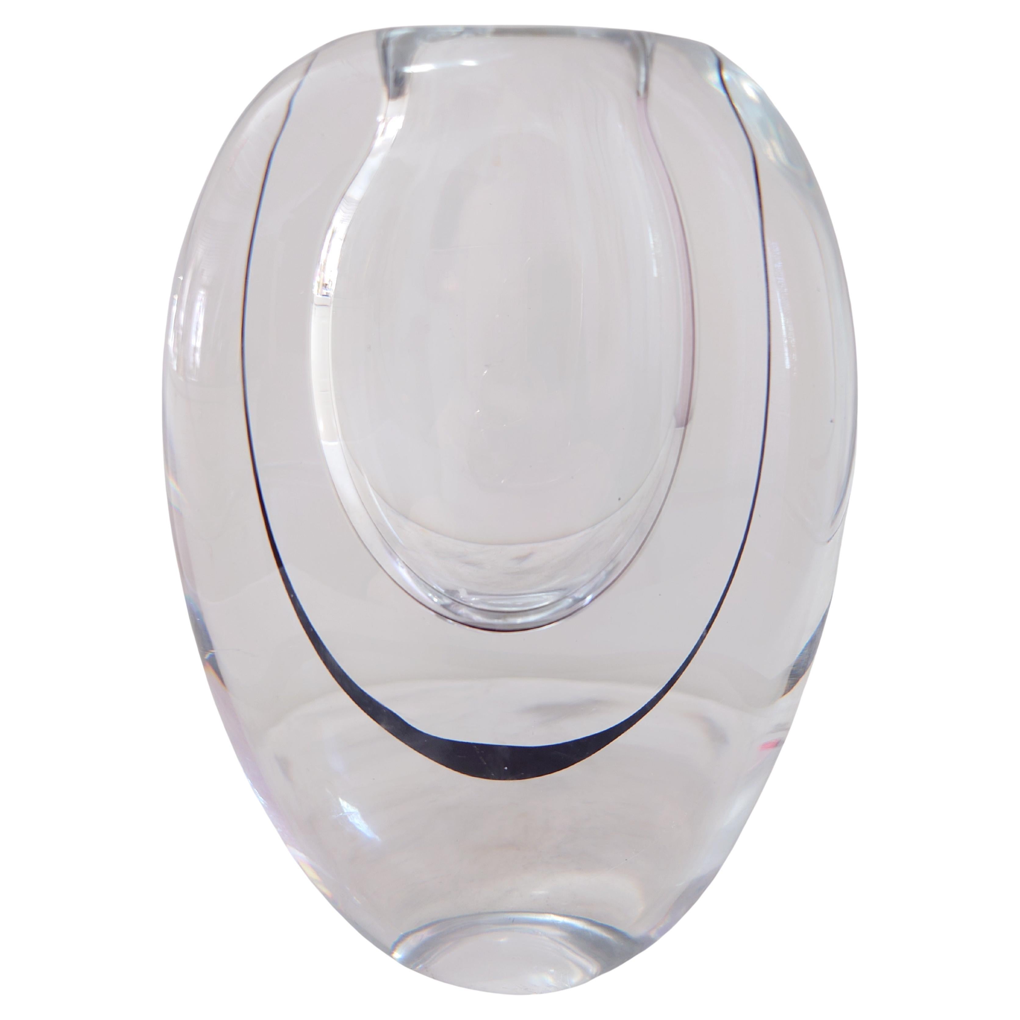 Skandinavische moderne Glasvase von Vicke Lindstrand Kosta KONTUR, skandinavisch-modern  1950s im Angebot