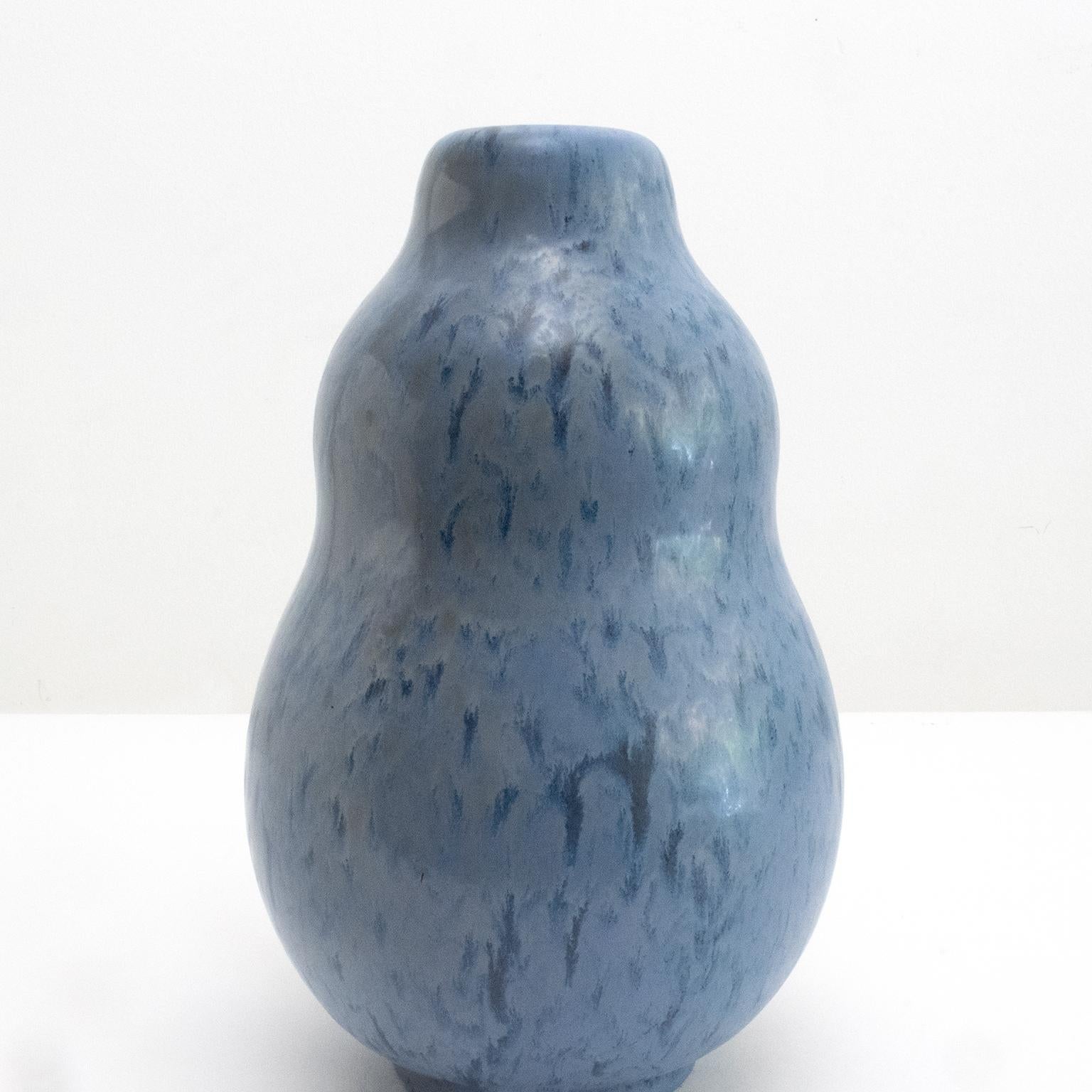 Vicke Lindstrand Scandinavian Modern Blue Glaze Vase for Upsala Ekeby In Good Condition In New York, NY
