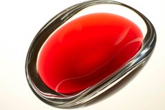 Vicke Lindstrand Sommerso Red Glass Bowl / Vide Poche for Kosta, Sweden, 1960s