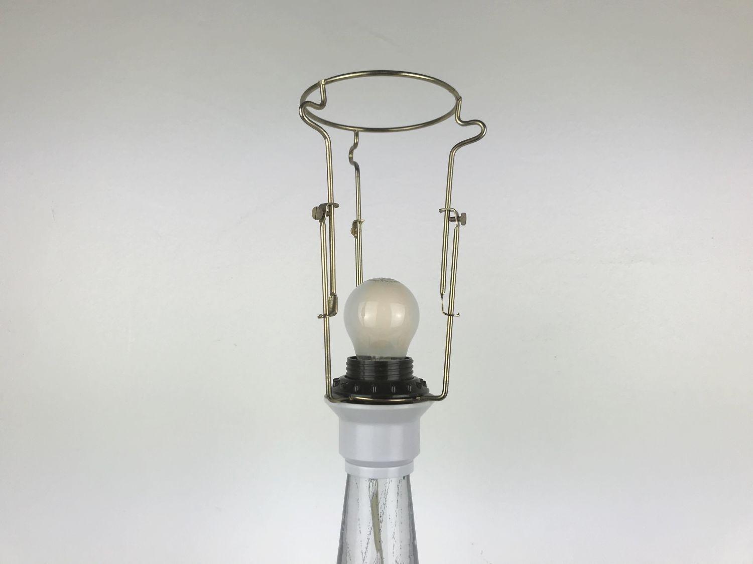 Mid-Century Modern Vicke Lindstrand Table Lamp in Glass by Kosta, Midcentury Glass, Sweden