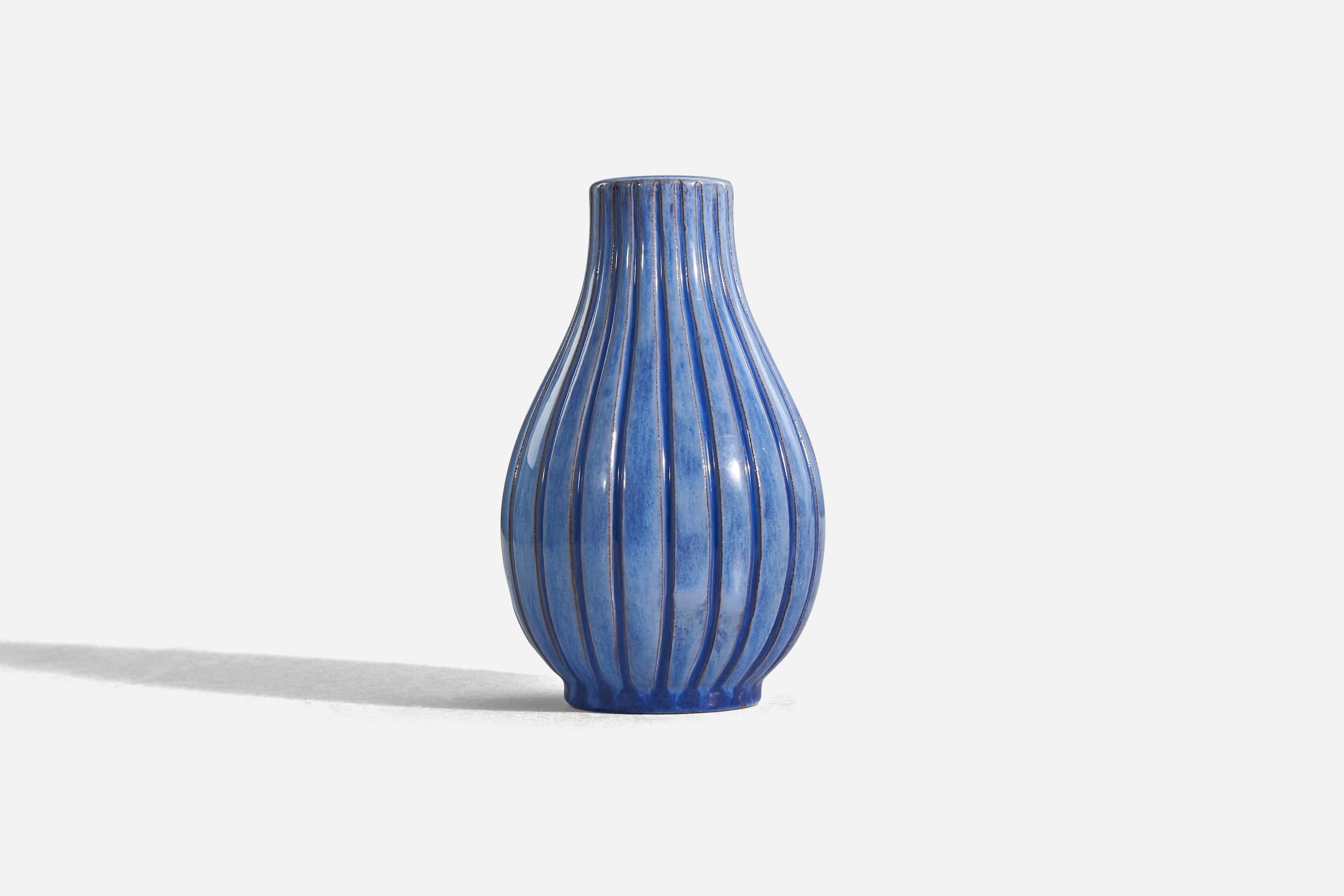 Organic Modern Vicke Lindstrand, Vase, Blue-Glazed Earthenware, Upsala-Ekeby, Sweden, 1940s For Sale