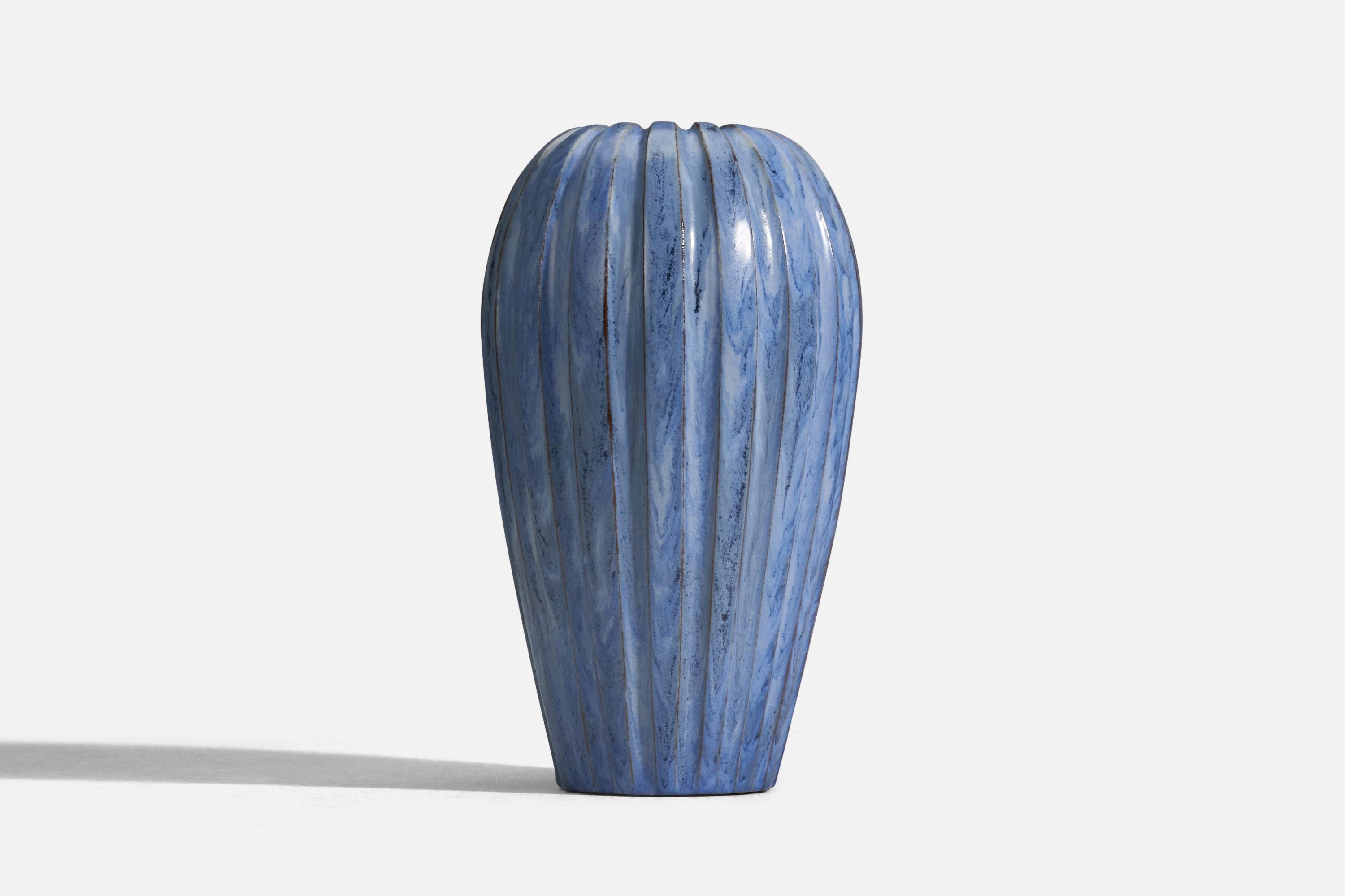 Swedish Vicke Lindstrand, Vase, Blue Glazed Earthenware, Upsala-Ekeby, Sweden, 1940s For Sale