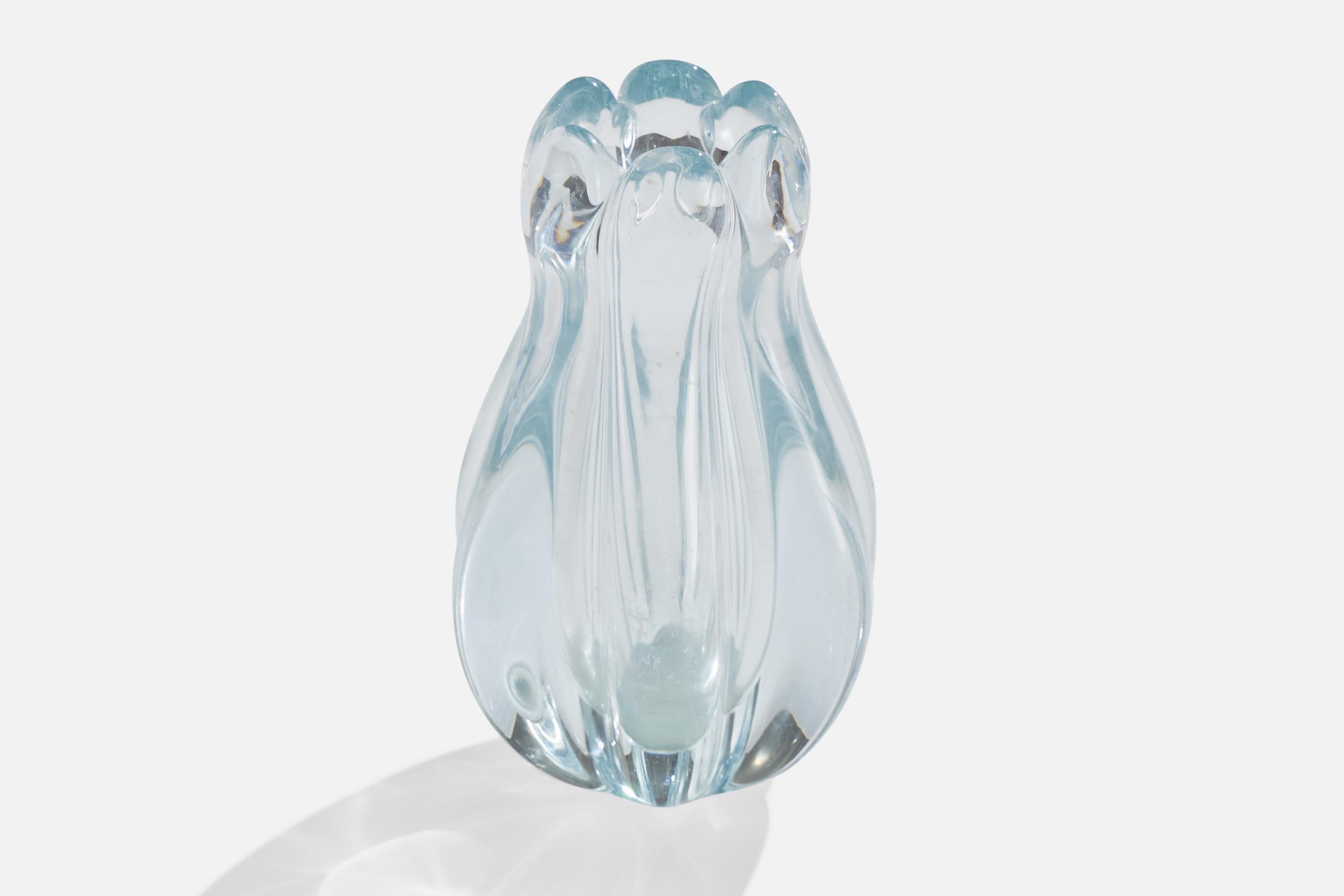Scandinavian Modern Vicke Lindstrand, Vase, Glass, Sweden, 1940s For Sale