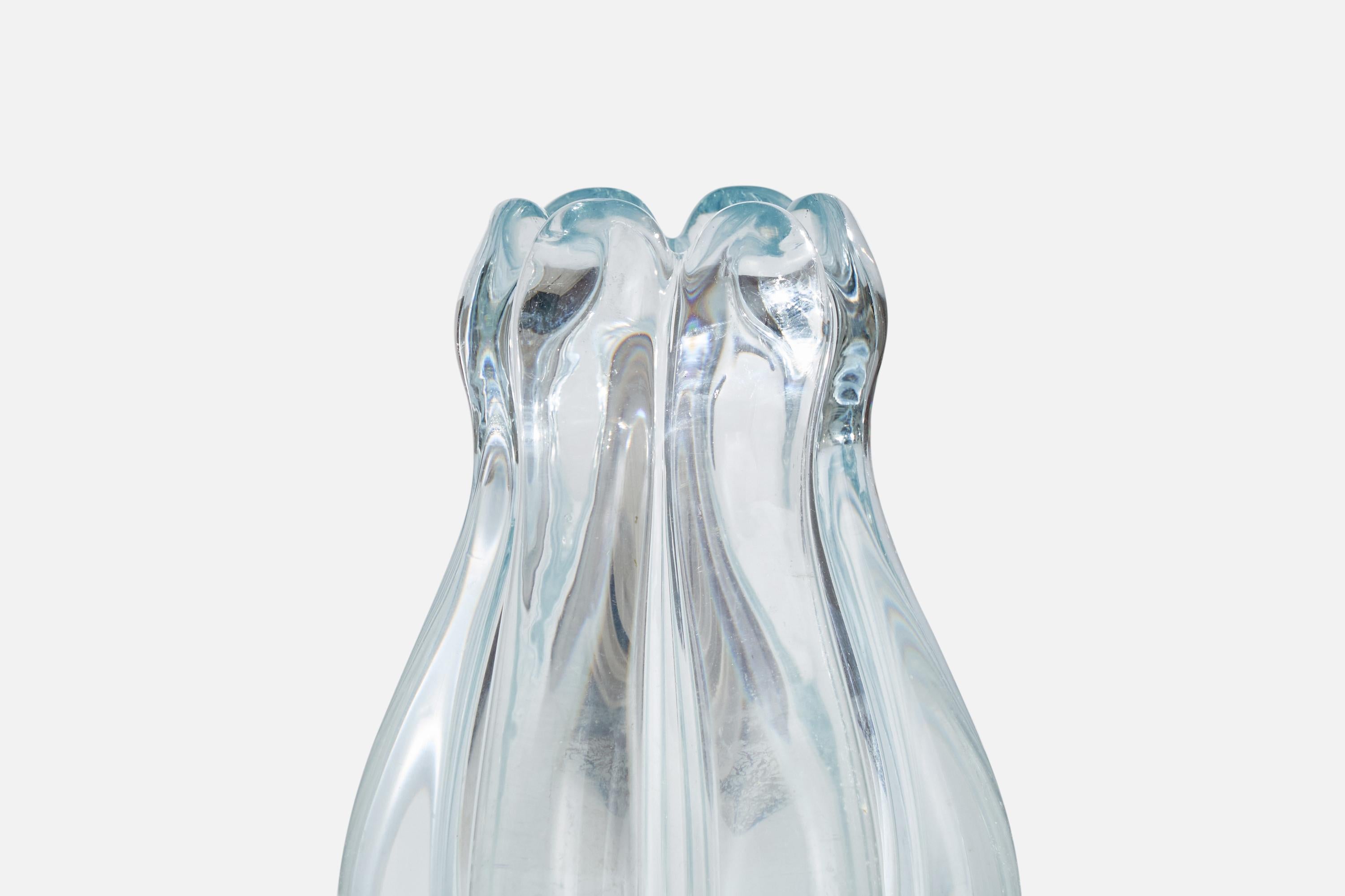 Vicke Lindstrand, Vase, Glass, Sweden, 1940s For Sale 1