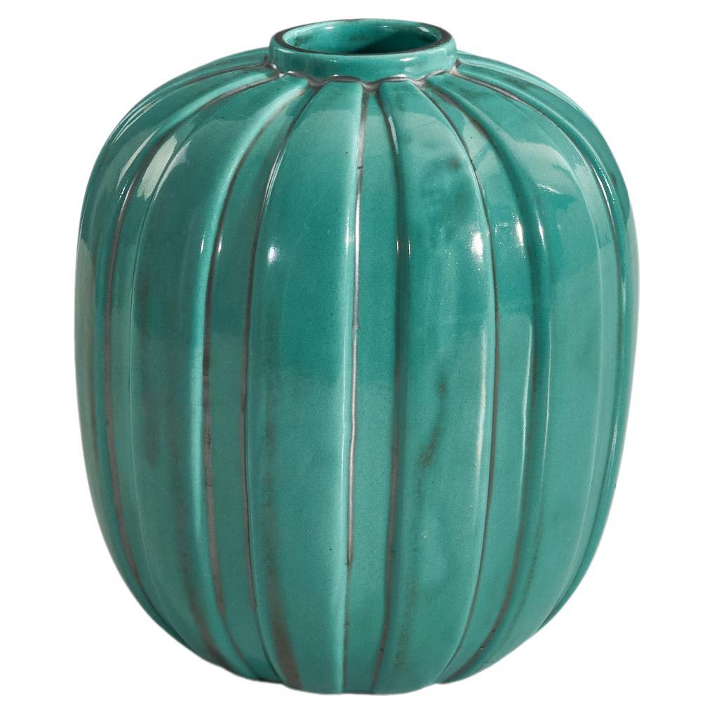 Vicke Lindstrand, Vase, faïence vernissée verte, Upsala-Ekeby, Suède, années 1940 en vente