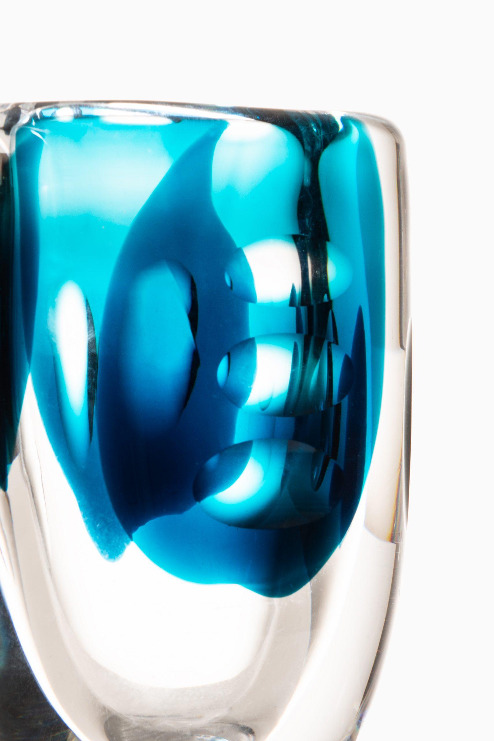 Glass vase designed by Vicke Lindstrand. Produced by Kosta in Sweden. Signed ‘Kosta 46694 Lindstrand'.