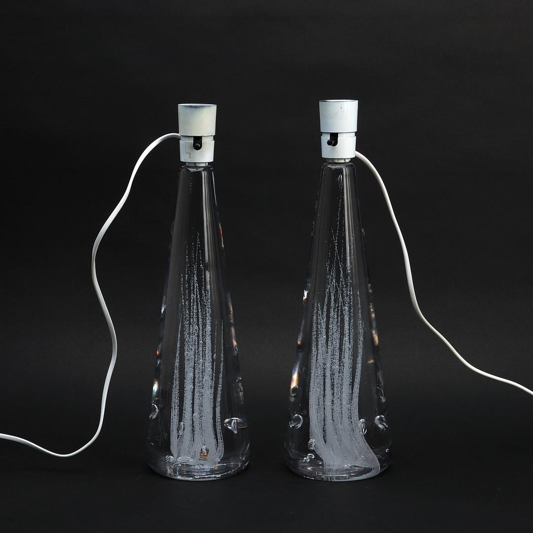 Mid-Century Modern 2 lampes de table en verre signées Vicke Linstrand pour Kosta Suède, 1960 en vente