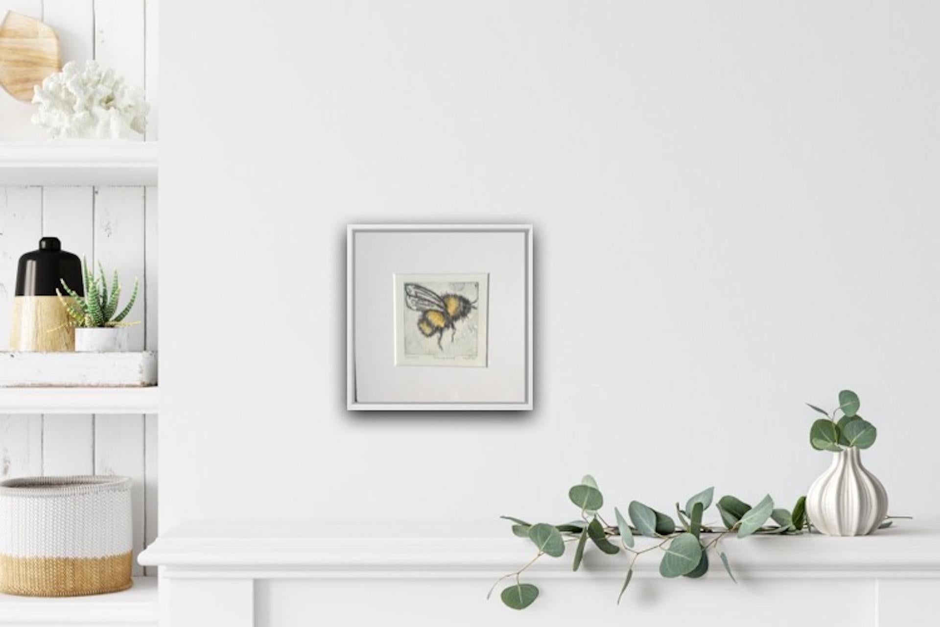 Vicky Oldfield, Zumbando, Arte animal, Impresión colográfica contemporánea en venta 1