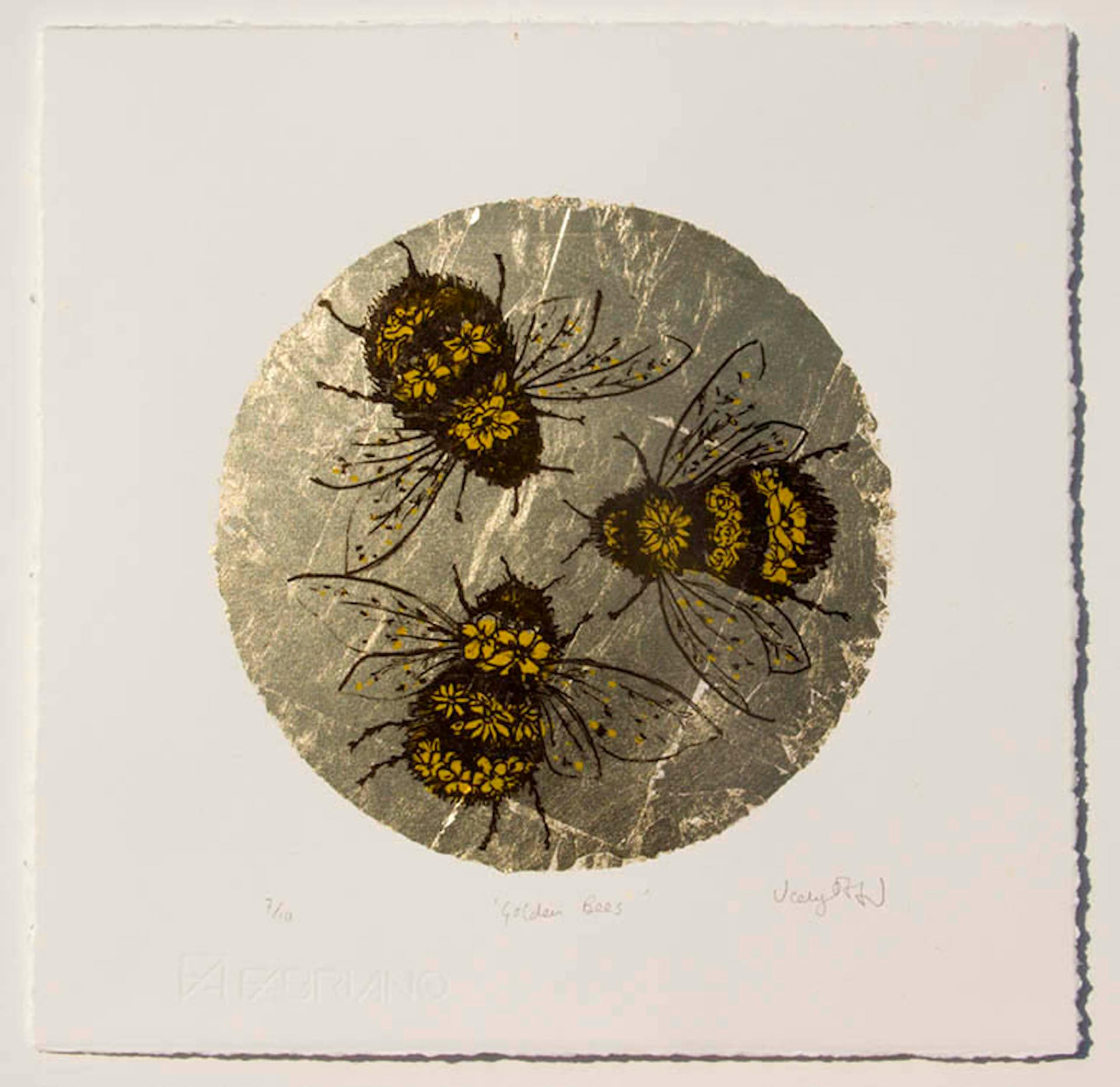 Vicky Oldfield
Golden Bee
Limited Edition Silkscreen Print with gold leaf
Edition of 10
Image Size: H 35cm x W 35cm
Sold Unframed
Please note that in situ images are purely an indication of how a piece may look

Golden Bees is a Limited edition