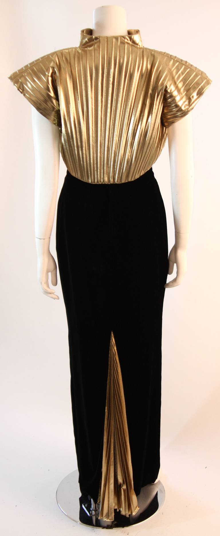 Women's Vicky Tiel Black Velvet and Gold Cleopatra Gown with Bolero For Sale