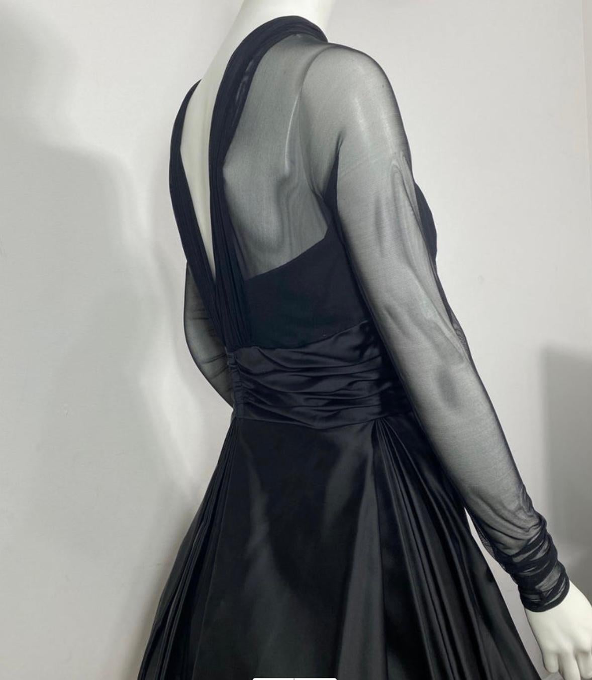 Vicky Tiel Couture 1980’s Black Evening Dress - Size 42 In Excellent Condition For Sale In West Palm Beach, FL