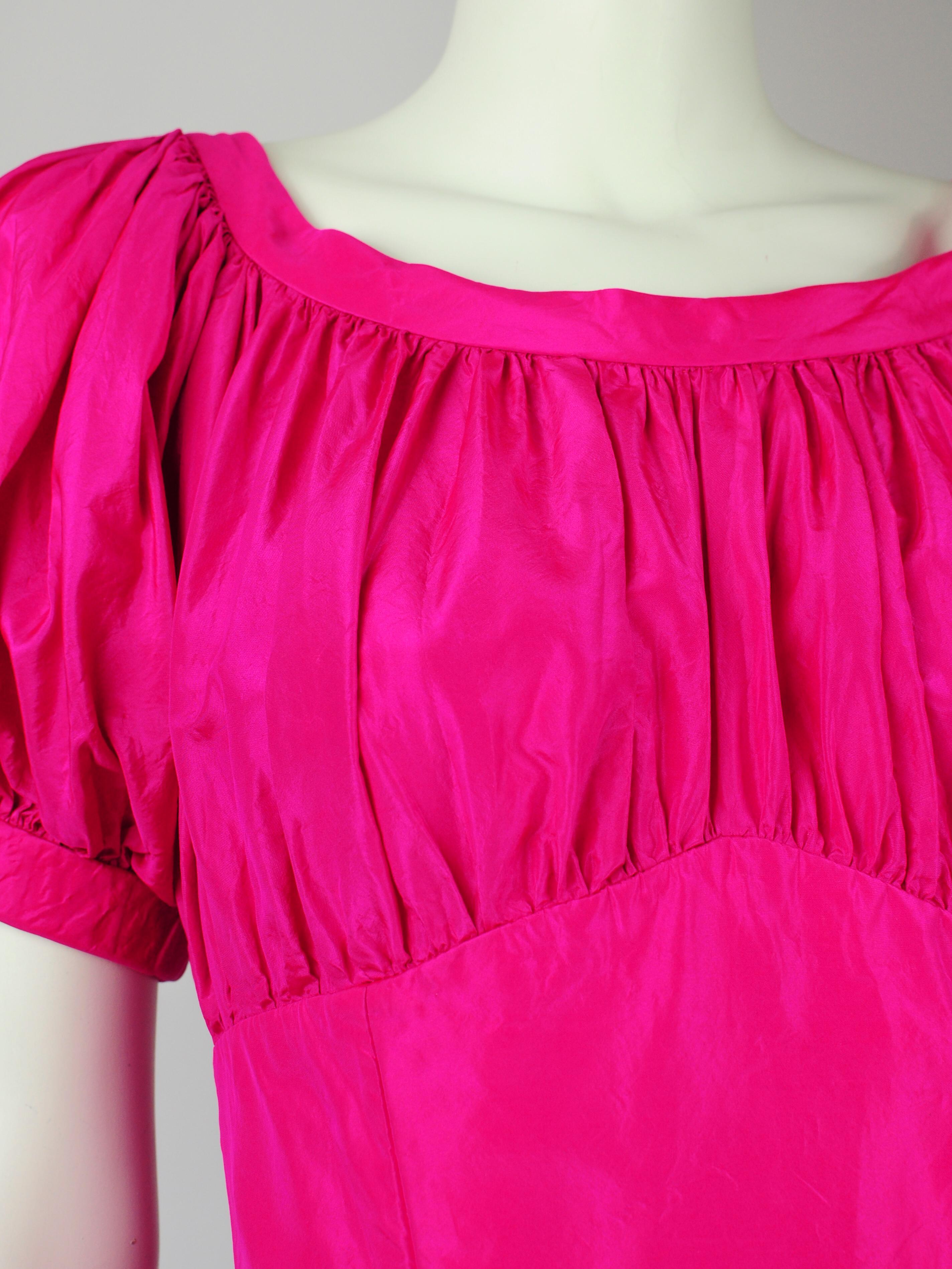 Women's Vicky Tiel Couture Cocktail Dress Fuchsia Pink Silk Ruffles 1990s For Sale
