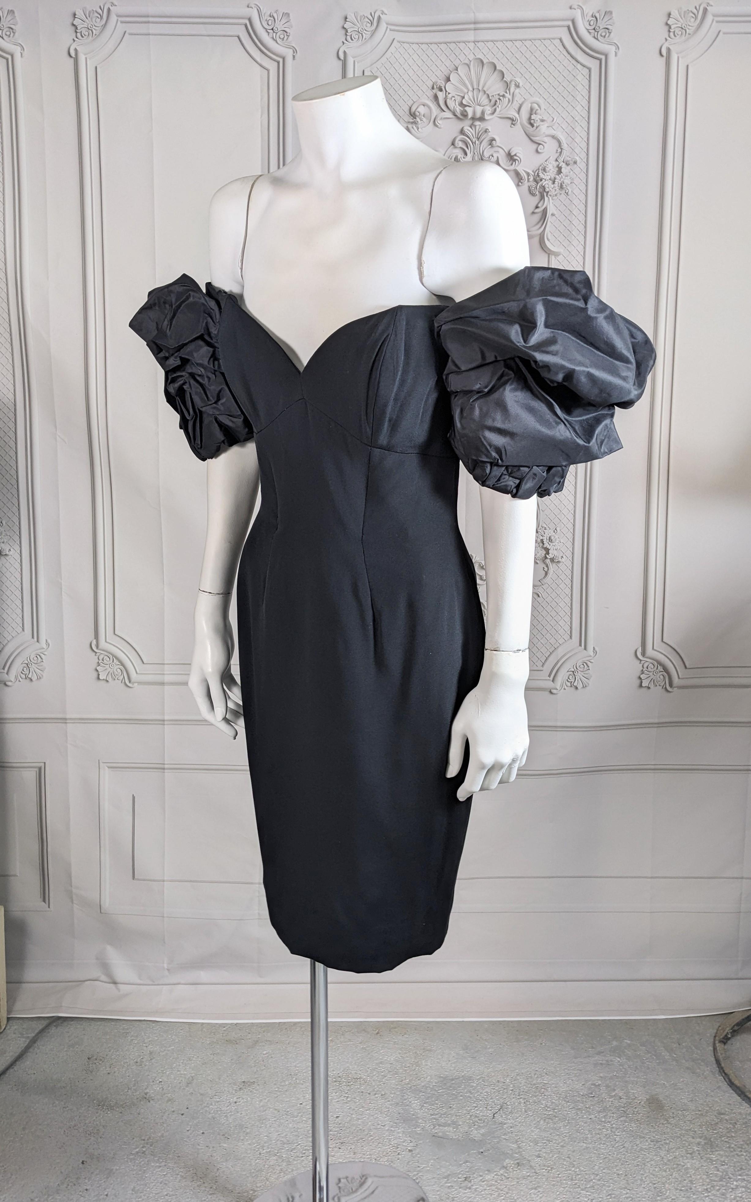 Vicky Tiel, Paris Silk Crepe and Taffeta Strapless Dress In Excellent Condition For Sale In New York, NY