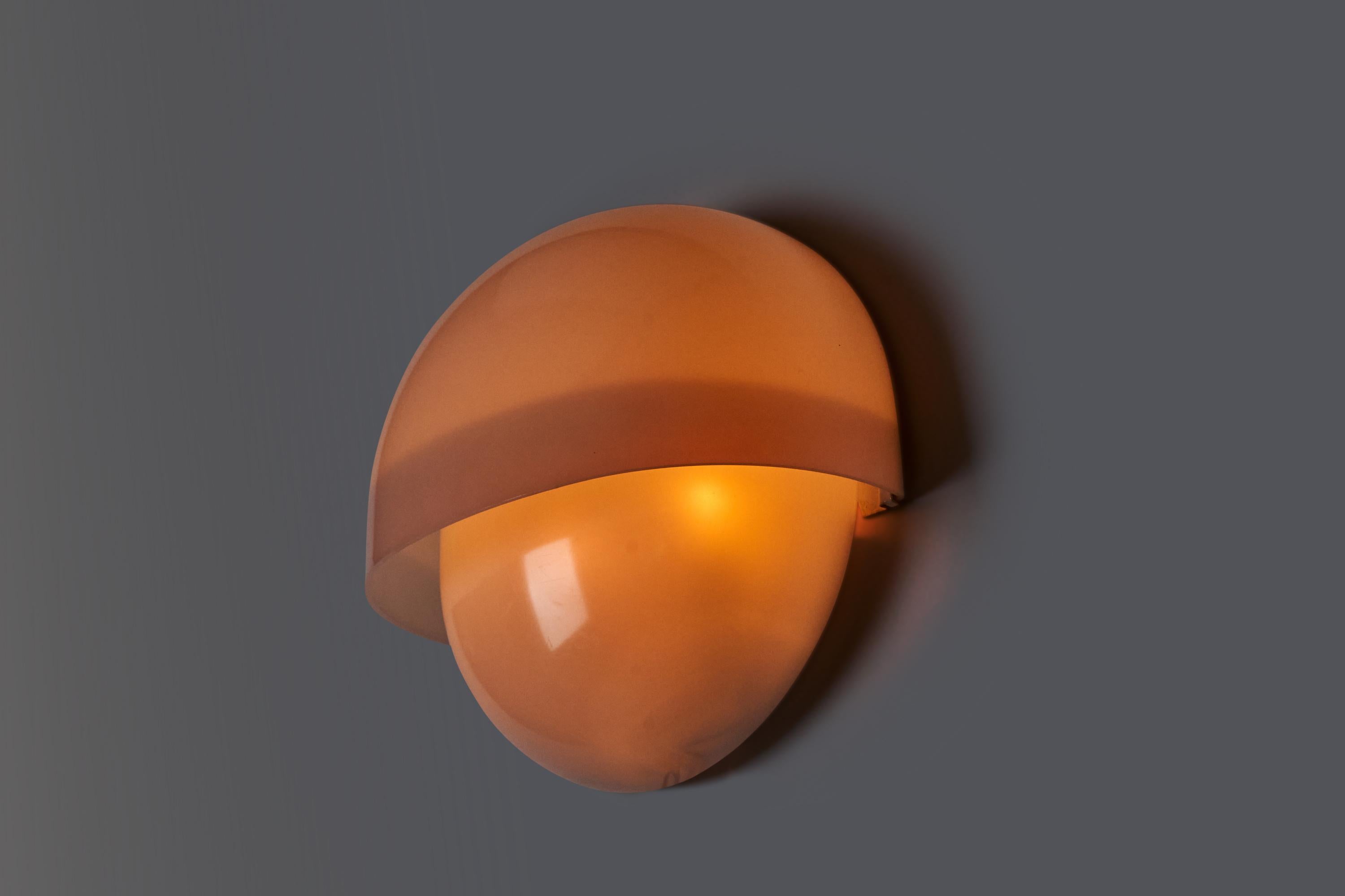 italien Appliquesania de Vico Magestretti, Polycarbonate, Métal, Artemide, Italie, C. 1963 en vente