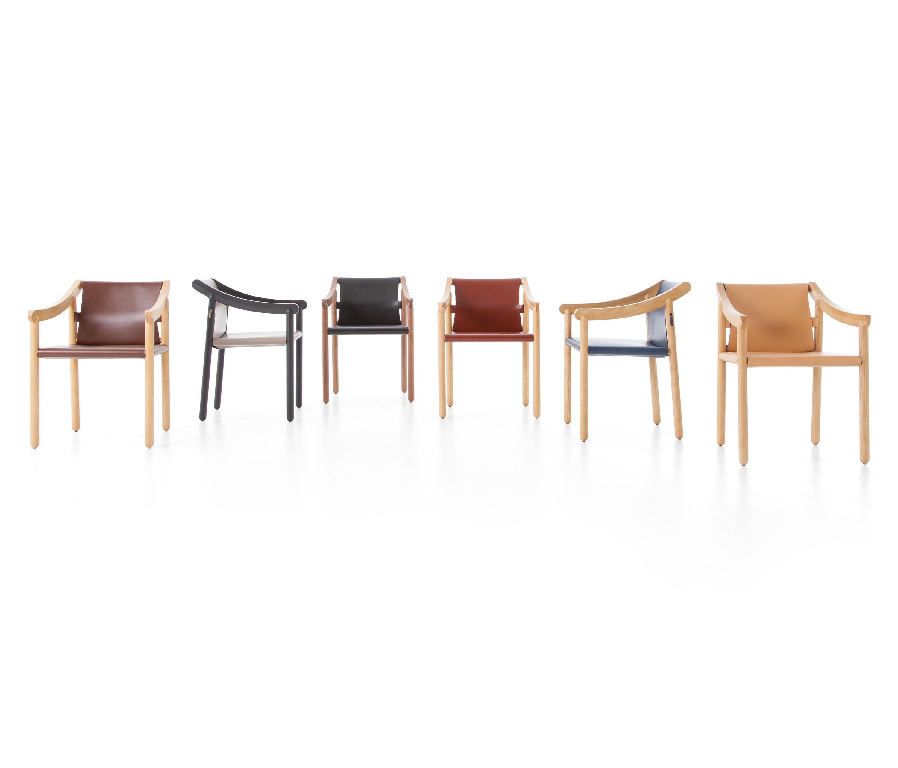 Wood Vico Magistretti 905 Armchair by Cassina For Sale