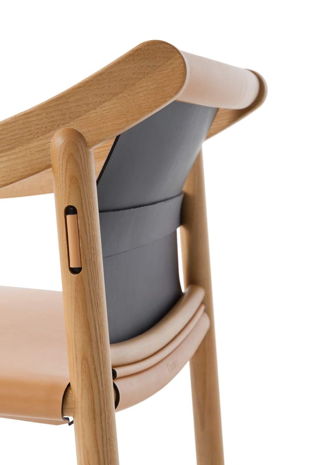 Sillón Vico Magistretti 905 Para Cassina en Nuevo estado para la venta en Barcelona, Barcelona