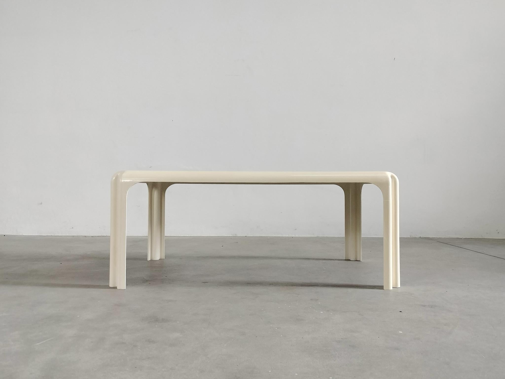 Other Vico Magistretti Arcadia White Rectangular Coffee Table by Artemide 1970s For Sale