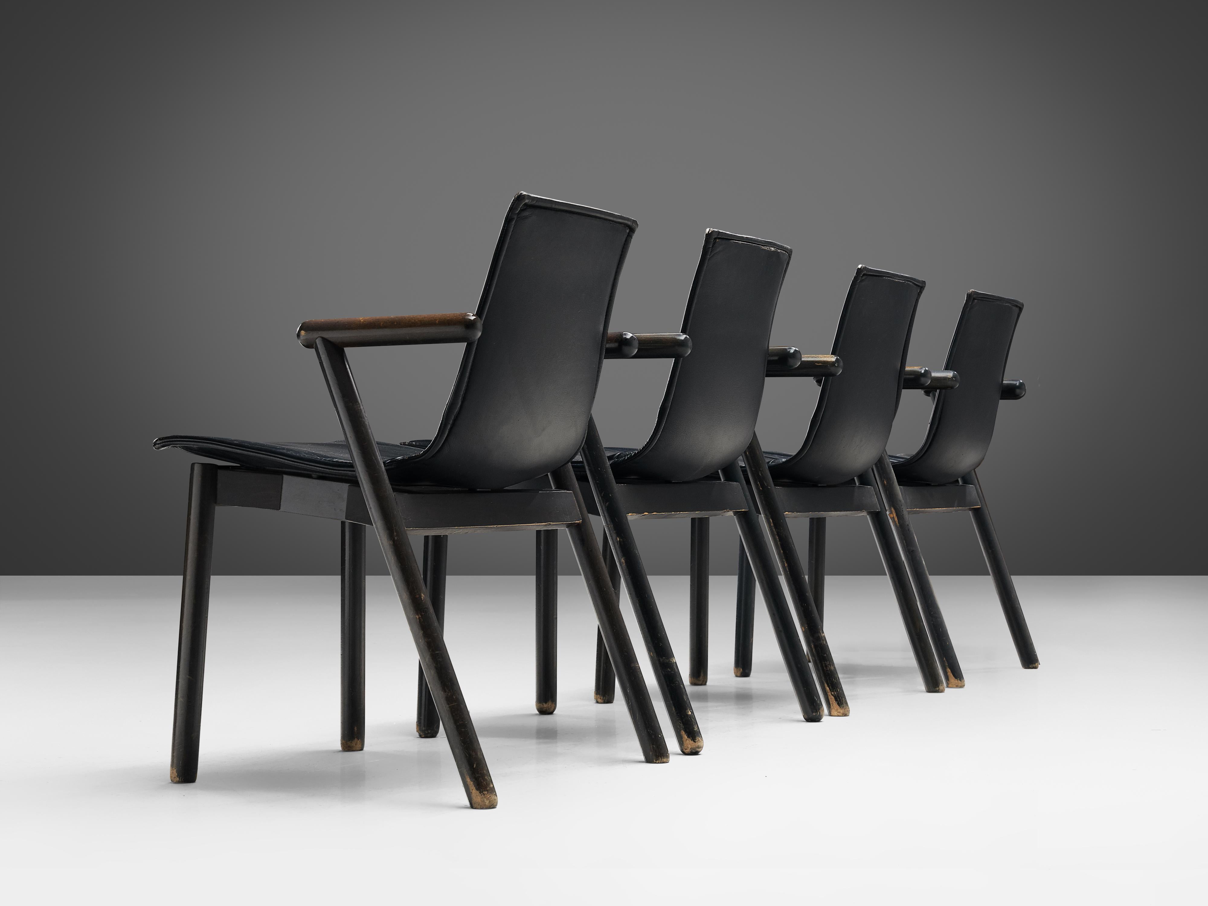 Vico Magistretti for Cassina, dining chairs model 'Villabianca', leather and wood, Italy, 1985

Designed by Vico Magistretti and produced by Cassina, this large set of armchairs shows strong shapes and lines. The frame features cylindrical legs on