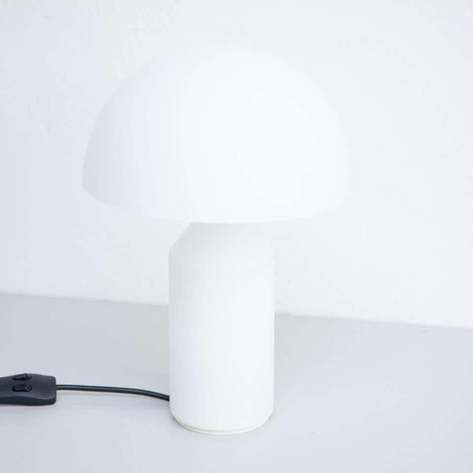 Contemporary Vico Magistretti 'Atollo' Large Opaline Murano Glass Table Lamp by Oluce For Sale