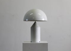 Vico Magistretti Atollo Table Lamp in White Lacquered Metal by Oluce 1970s