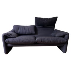 Vico Magistretti Navy / Black 2-Seater Loveseat Maralunga Sofa Cassina Italy 80s