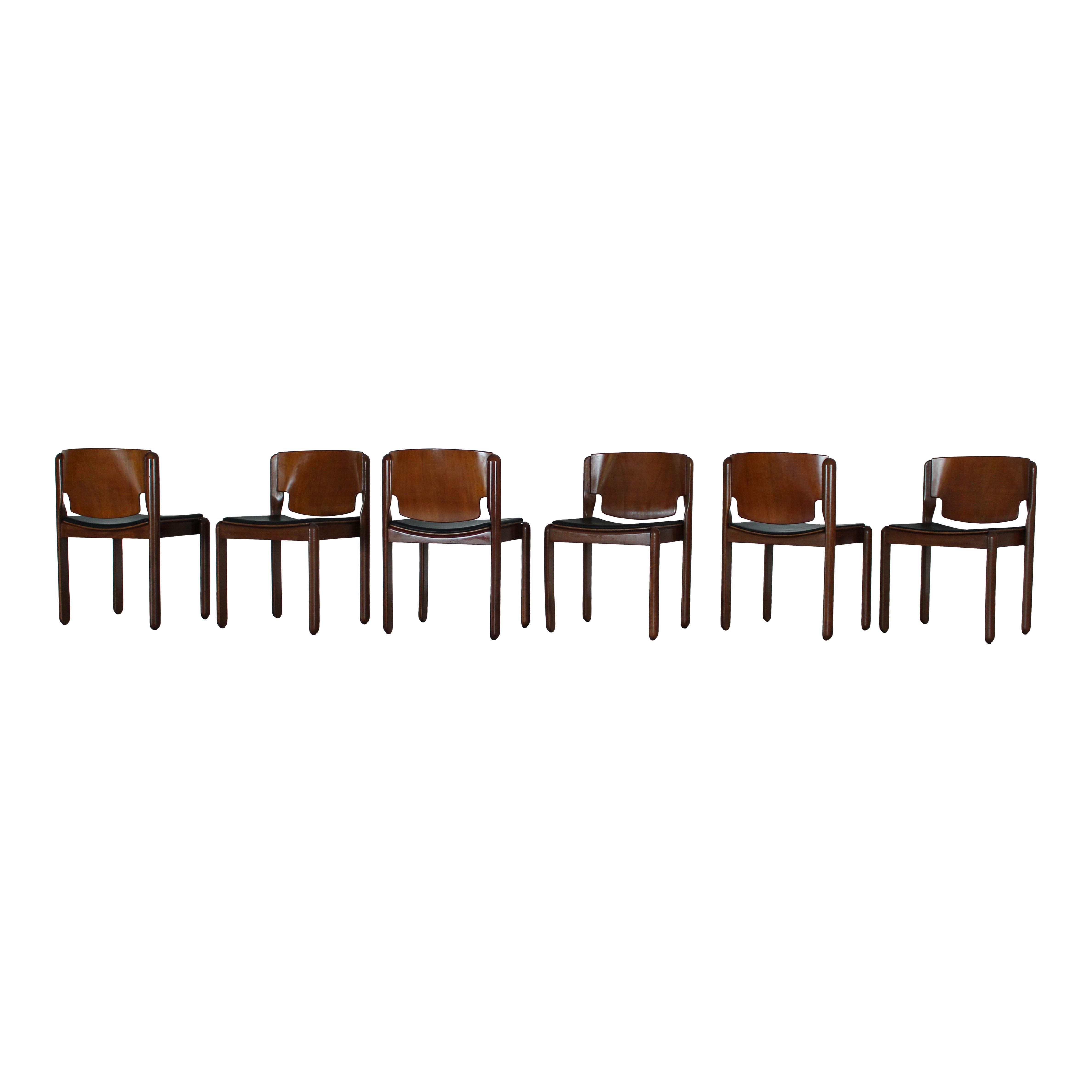 italien Vico Magistretti Chaise de salle à manger en cuir noir 122 pour Cassina, 1968, ensemble de 6 pièces en vente