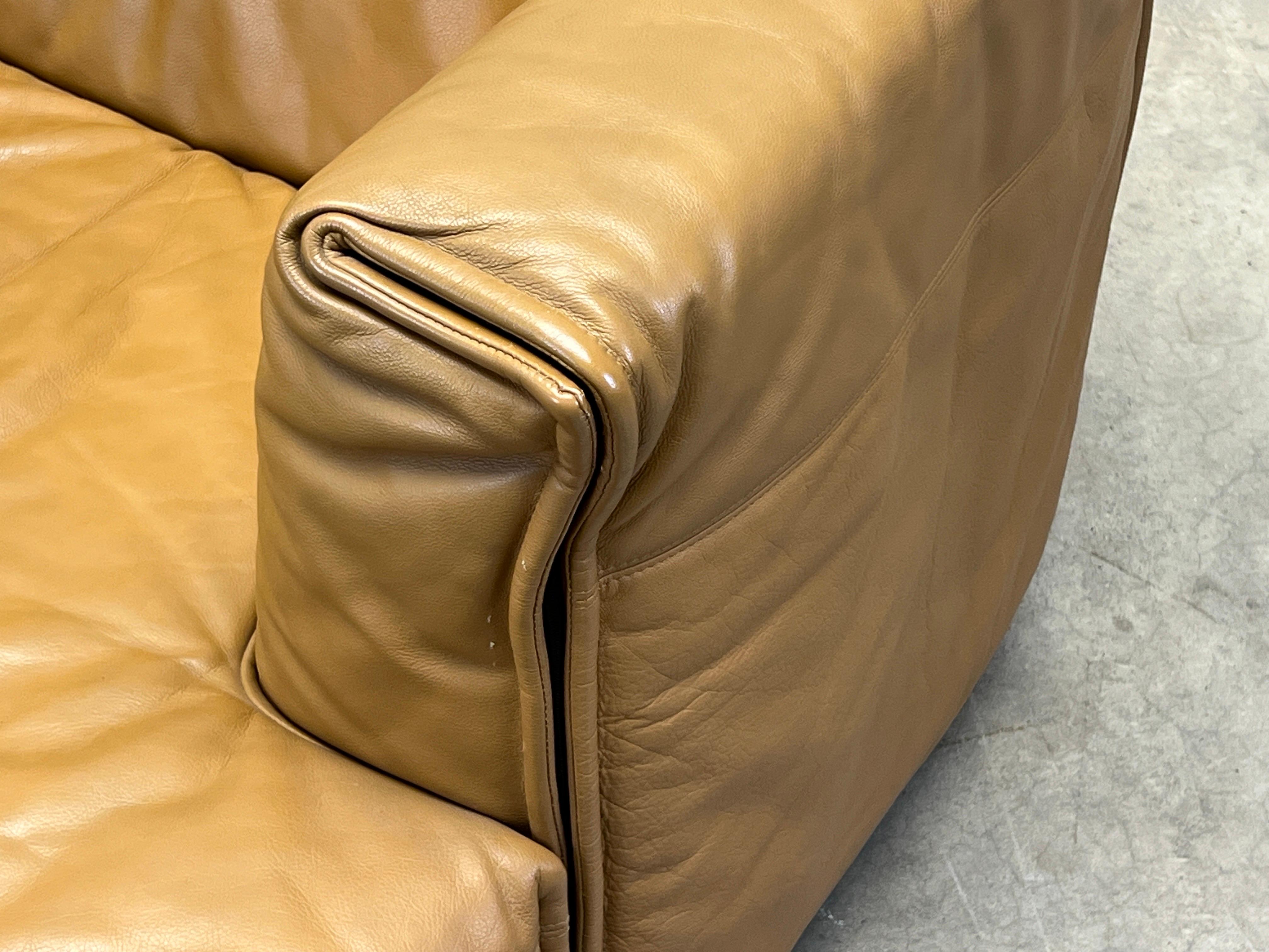 Vico Magistretti Cardigan Lounge Chair for Cassina 11