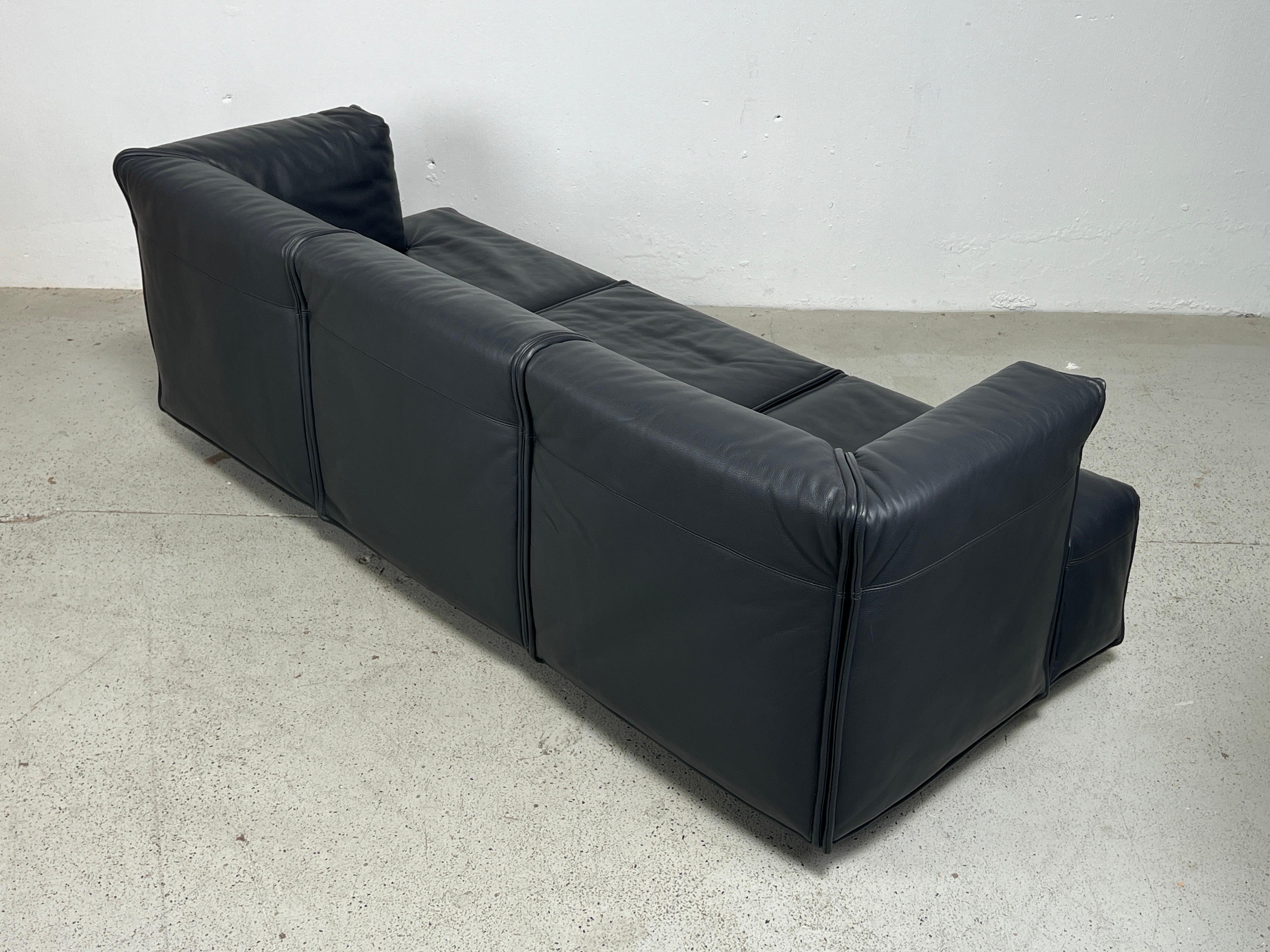 Divano Vico Magistretti per Cassina in vendita 8